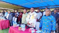 Ribuan Warga Suku Ketengban Natal Bersama, Tarius Mull Ajak Bersatu Bangun Daerah