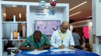 Kembangkan Infrastruktur Internet Pedesaan, YII dan Dinas Kominfo Kabupaten Jayapura Teken MoU