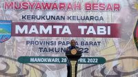 Bupati Awoitauw Hadiri Mubes I Kerukunan Keluarga Mamta Tabi di Papua Barat