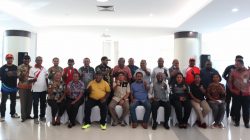 Reses Undang Lurah se Kota Jayapura, Ketua DPR Papua Temukan Warga Miliki NIK Ganda