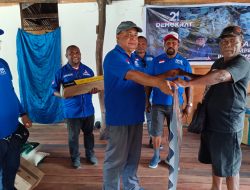 Partai Demokrat Papua Bantu Bangun Rumah Adat di Jayapura