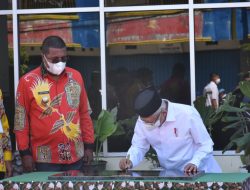 Di Biak, Wapres Maruf Amin Resmikan Pusat Layanan Usaha Terpadu