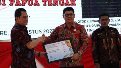 Pemprov Papua Tengah Raih BKN Award 2023