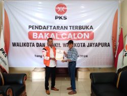 Junaedi Rahim Ambil Formulir Bakal Wakil Walikota Jayapura di PKS
