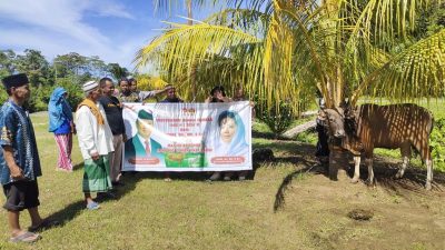 Ketua DPD Partai Gerindra Papua Salurkan 3 Hewan Kurban di Sarmi