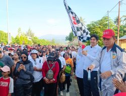Meriahkan HUT RI ke 79, Ribuan Warga Ikuti Jalan Santai Berhadiah DPR Papua