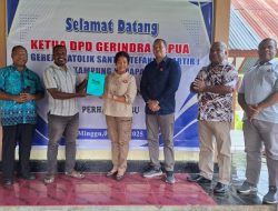 Ketua Gerindra Papua Yanni Kunjungi Gereja Santo Stefanus  Martir I Kampung Harapan Sentani 