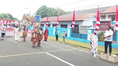 Ribuan Pelajar SMP di Biak Ramaikan Karnaval HUT RI ke 80
