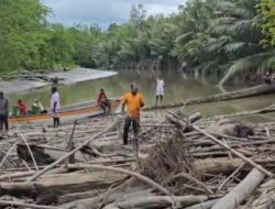 Warga Waropen Atas Minta Pemkab Mamberamo Raya Segera Bersihkan Alur Kali Barapasi
