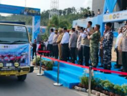 Mentan dan Wakapolri Resmi Lepas 4.634 Ton Beras SPHP untuk Papua Raya Jelang Nataru