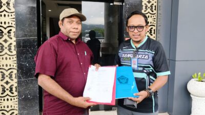 LSM Gempur dan Dewan Adat Keerom Laporkan Dugaan Korupsi Dana BOS ke Kejati Papua