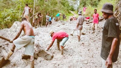 Banjir, Longsor dan Tanah Bergerak Landa 3 Distrik di Mamberamo Tengah, Akses Jalan dan Jembatan Terputus