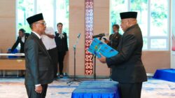 Kepala BKN Regional IX Jayapura Dikukuhkan, Gubernur Fakhiri Tekankan Tingkatkan Profesionalisme ASN