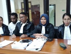 Kuasa Hukum Charles Yigibalom Minta Majelis Hakim Bebaskan Terdakwa dalam Kasus Dugaan Korupsi Dana Desa Lanny Jaya