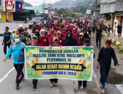 Ribuan Warga Jalan Santai Sambut Tahun Baru Islam 1448 H, BKMM Heram Salurkan 250 Santunan Anak Yatim
