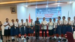 10 Siswa Asli Papua Penerima Beasiswa Adem dari Biak Numfor Dilepas ke Jawa dan Bali