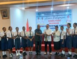 10 Siswa Asli Papua Penerima Beasiswa Adem dari Biak Numfor Dilepas ke Jawa dan Bali