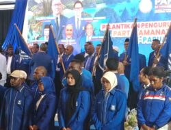 Zulkifli Hasan Lantik Pengurus PAN se-Tanah Papua