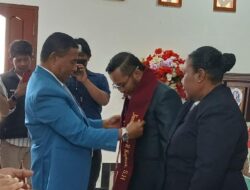 Wabup Jimmy Jadi Bagian Sejarah, Raih Gelar Sarjana Hukum Angkatan Pertama INCITA Biak